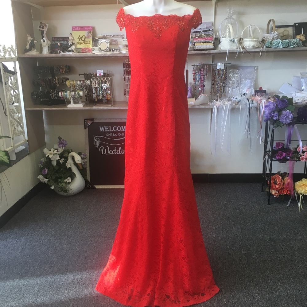 Prom Dress - Picture 4 of 5